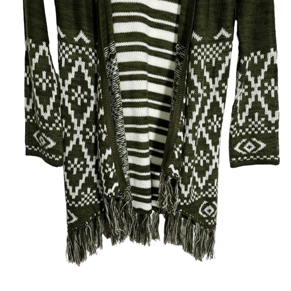 Faded Glory Cardigan Open Front Fringe Boho Aztec Women’s Medium 8-10 - Picture 4 of 12